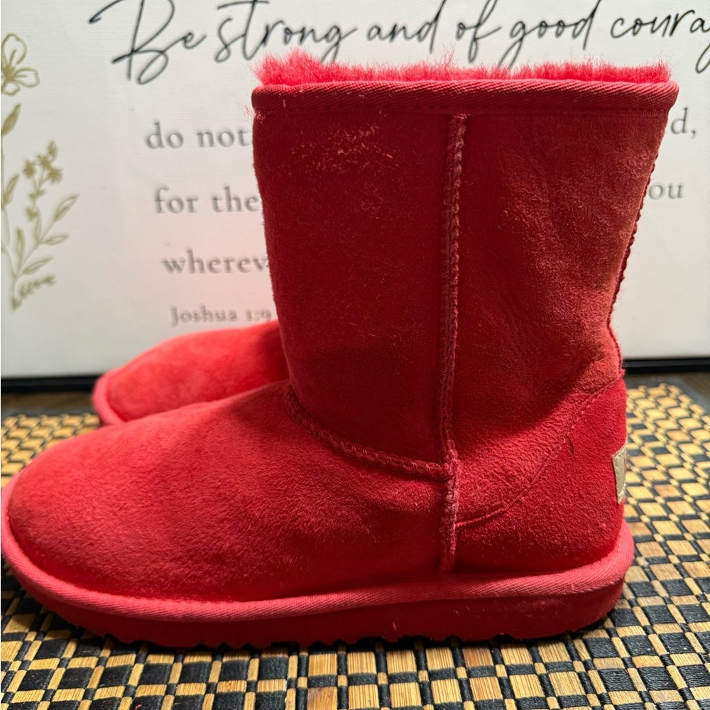 UGG Vibrant Red Winter Boots Women SZ5-Box15 - Picture 4 of 6